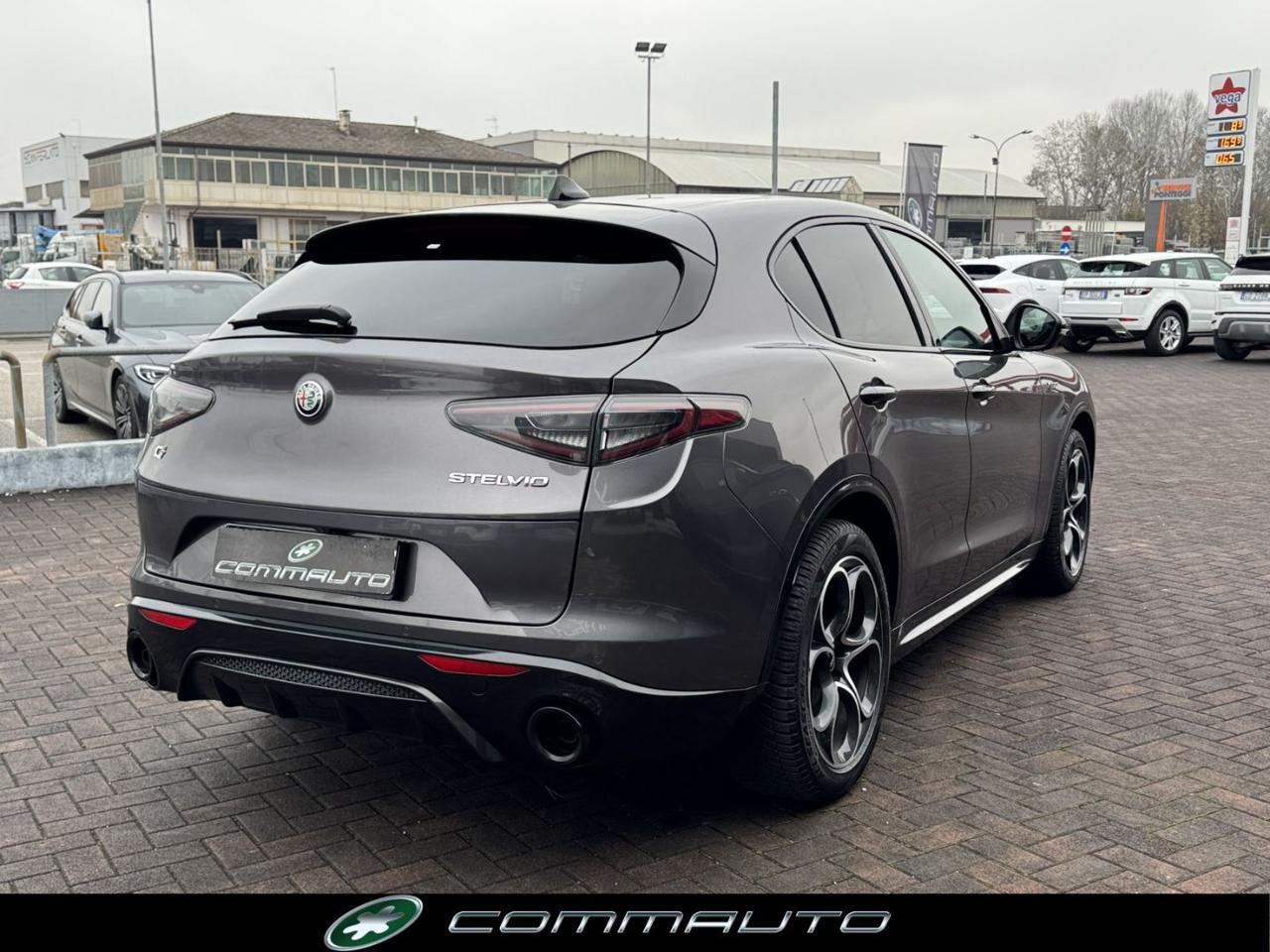ALFA ROMEO Stelvio 2.2 Turbodiesel 210 CV AT8 Q4 Veloce - 4