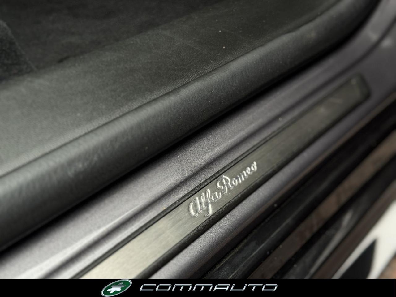 ALFA ROMEO Stelvio 2.2 Turbodiesel 210 CV AT8 Q4 Veloce - 35