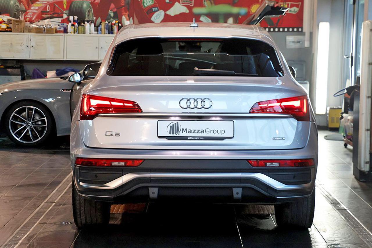 AUDI Q5 40 TDI Sportback Quattro S-Tronic S-Line Plus - 4