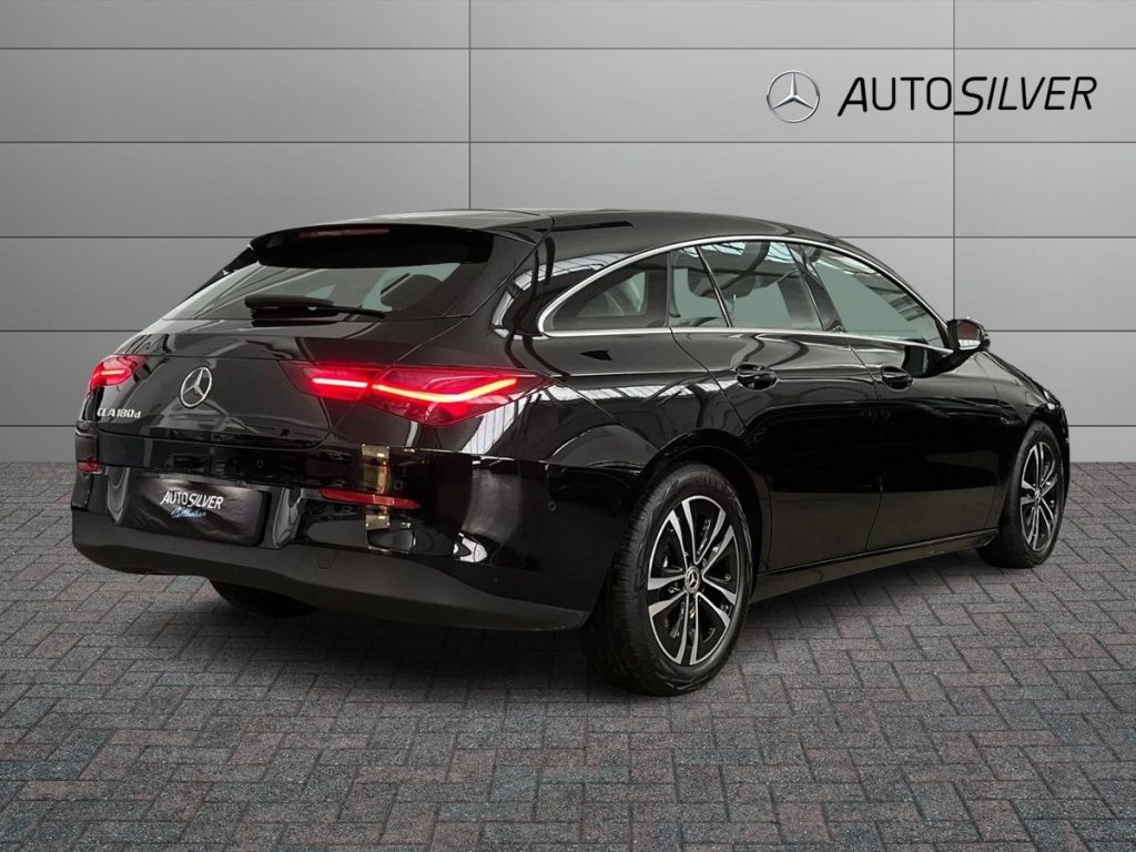 MERCEDES-BENZ CLA 180 d Automatic Shooting Brake Advanced - 2