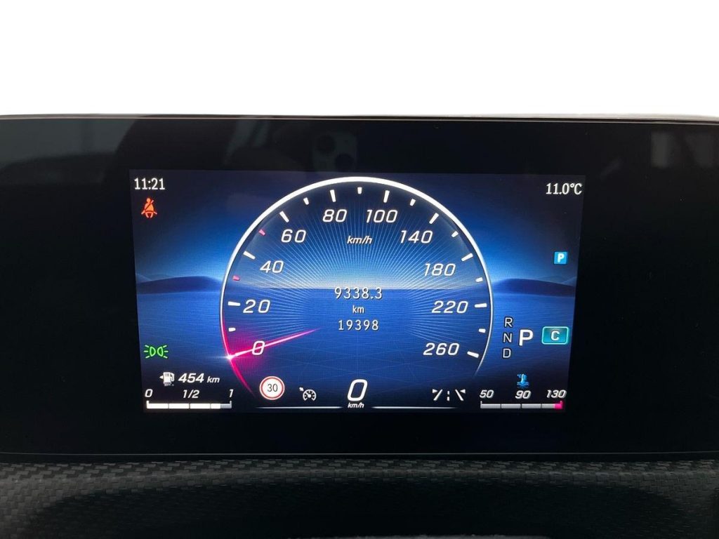 MERCEDES-BENZ CLA 180 d Automatic Shooting Brake Advanced - 8