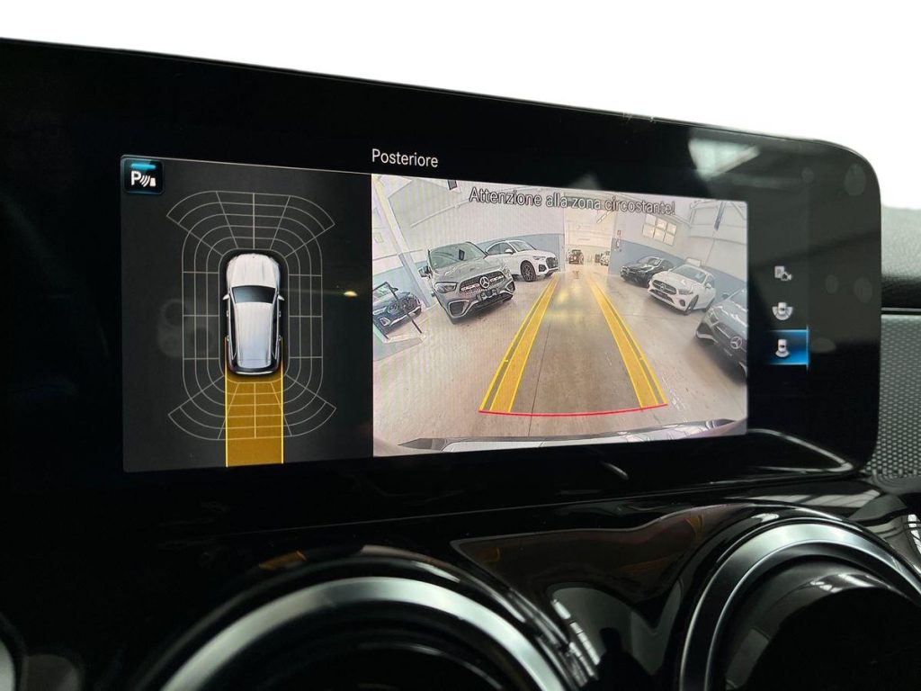 MERCEDES-BENZ GLB 200 d Automatic Business Extra - 11