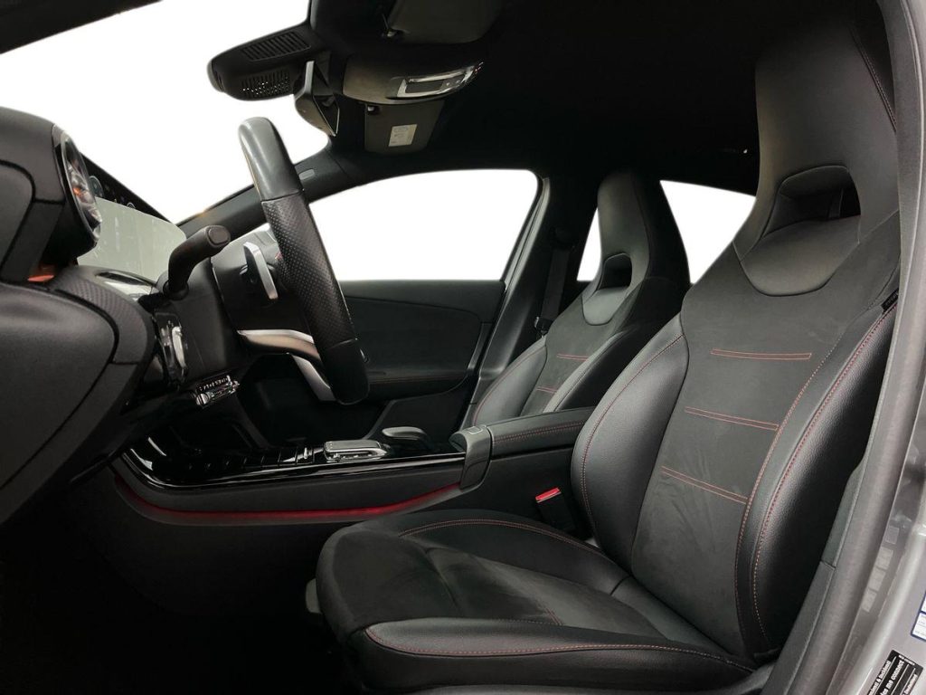 MERCEDES-BENZ A 180 d Automatic Premium - 10