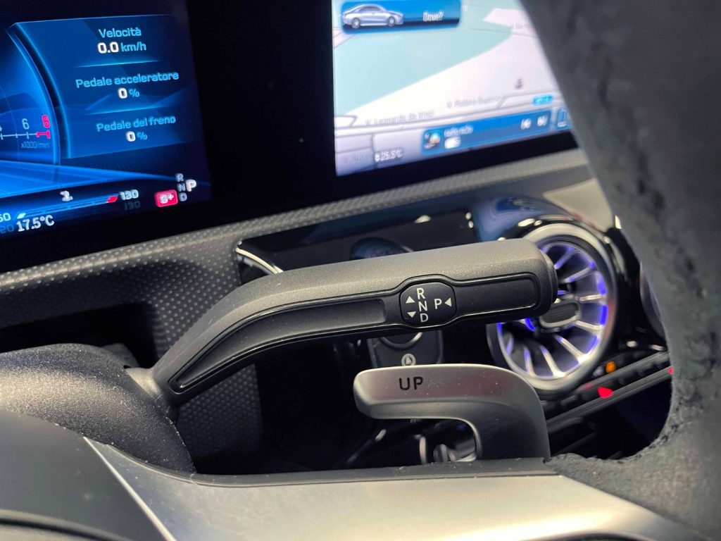 MERCEDES-BENZ CLA 45 AMG PREMIUM 4MATIC+ AUTO - IVA DEDUCIBILE - 25