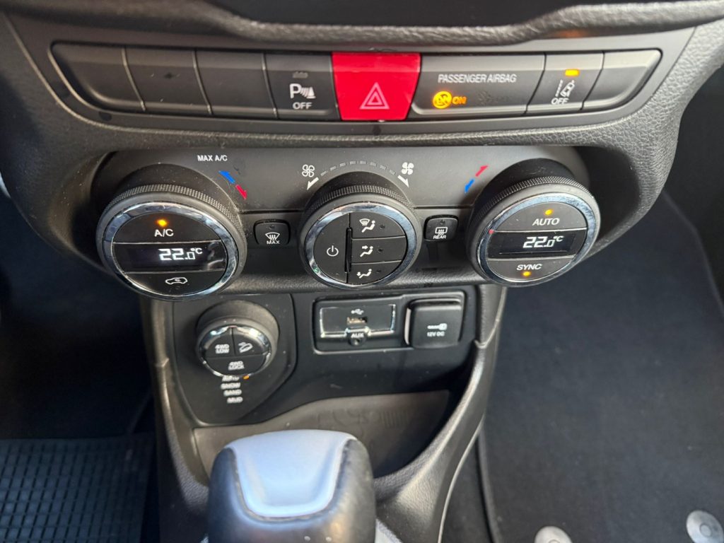 JEEP Renegade 2.0 Mjt 140CV 4WD Active Drive Limited - 18