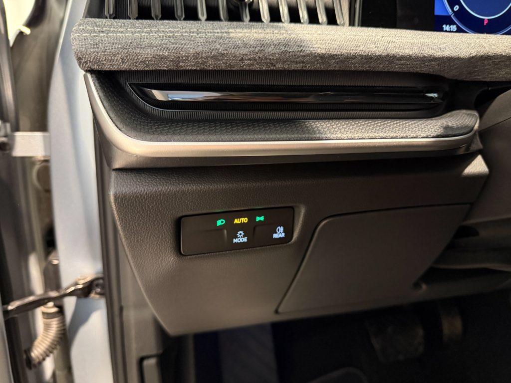 SKODA Superb 2.0 TDI DSG Wagon Selection Camera DAB+ LED Navi - 9