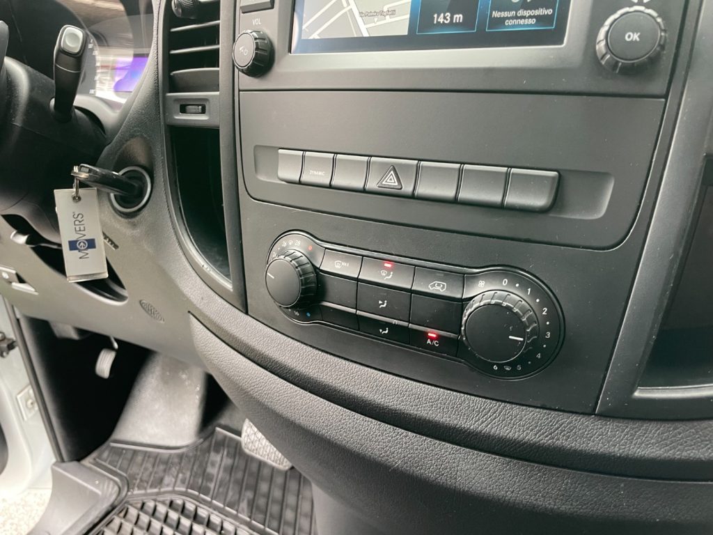 MERCEDES-BENZ eVito 111 FURGONE LONG - IVA DEDUCIBILE - 34