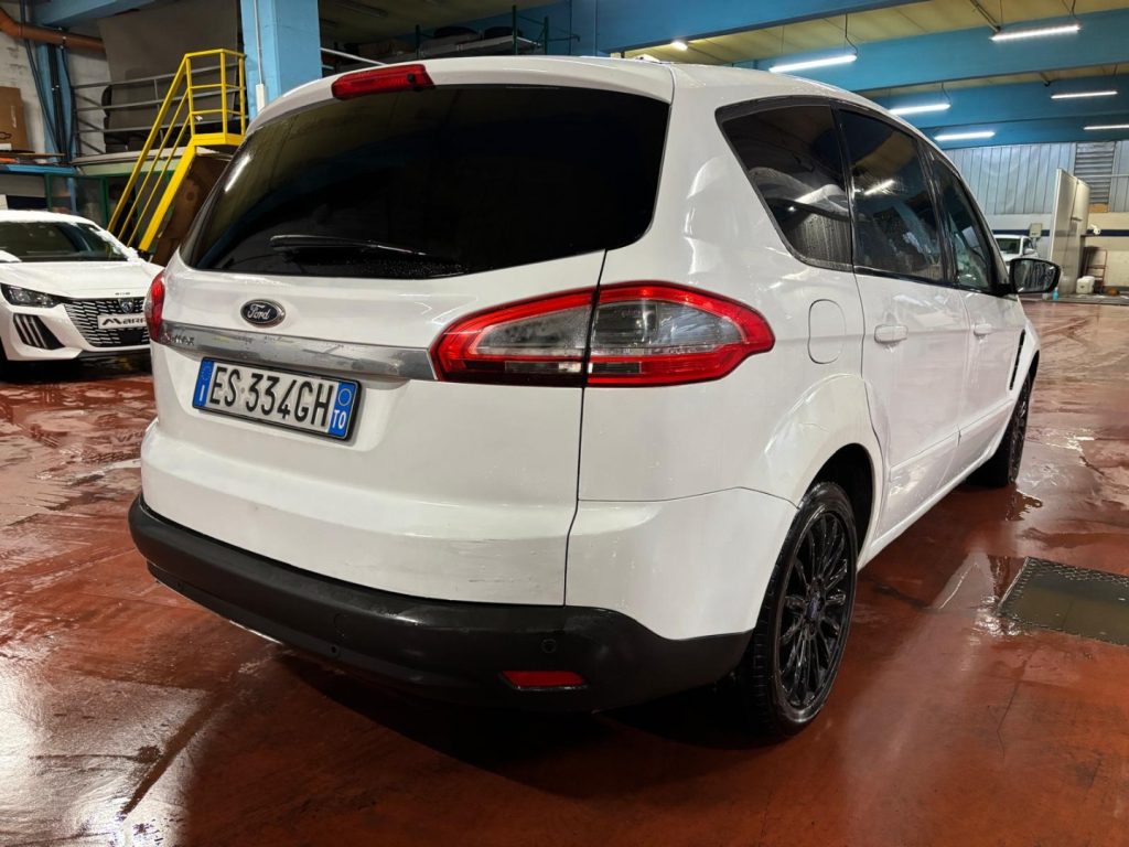 FORD S-Max 2.0 TDCi 163CV 7 posti **per commercianti** - 4