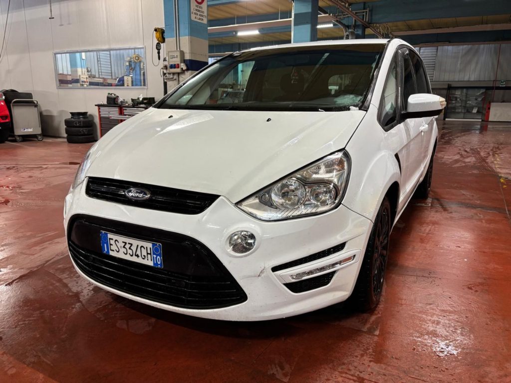 FORD S-Max 2.0 TDCi 163CV 7 posti **per commercianti** - 2