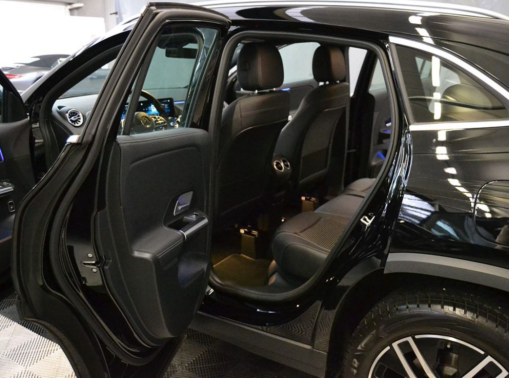 MERCEDES-BENZ GLA 200 Automatic Sport  Km 18.000  Iva Esposta ** - 3