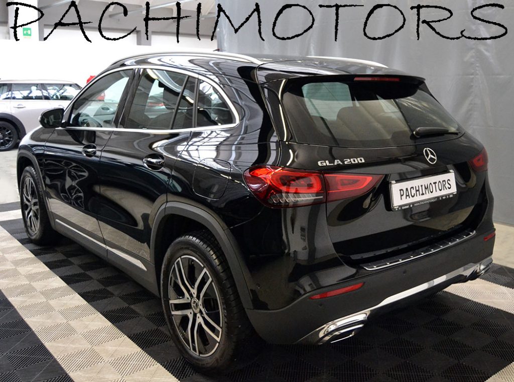 MERCEDES-BENZ GLA 200 Automatic Sport  Km 18.000  Iva Esposta ** - 19