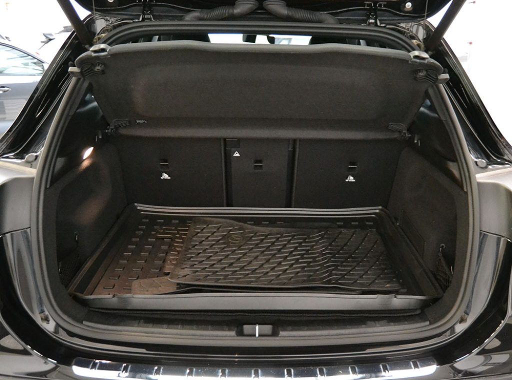 MERCEDES-BENZ GLA 200 Automatic Sport  Km 18.000  Iva Esposta ** - 13