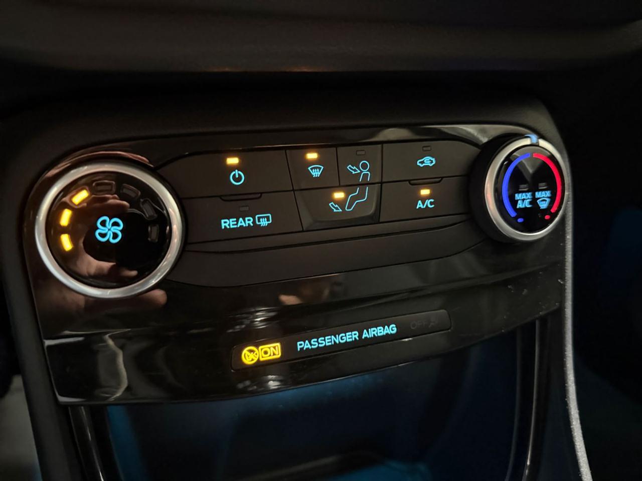 FORD Puma 1.0 EcoBoost Hybrid 125 CV S&S aut. Titanium - 16