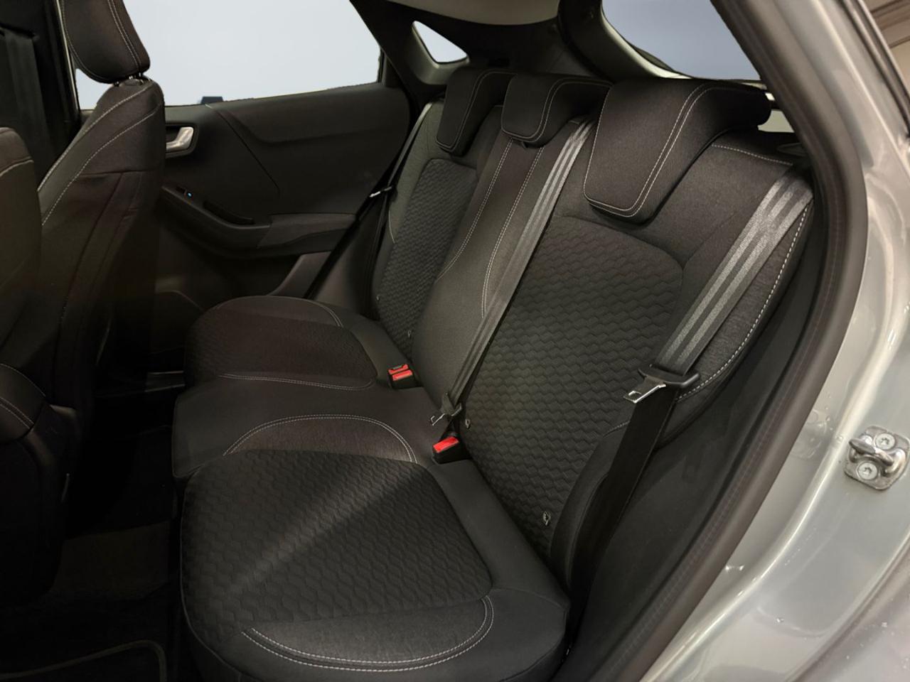 FORD Puma 1.0 EcoBoost Hybrid 125 CV S&S aut. Titanium - 20