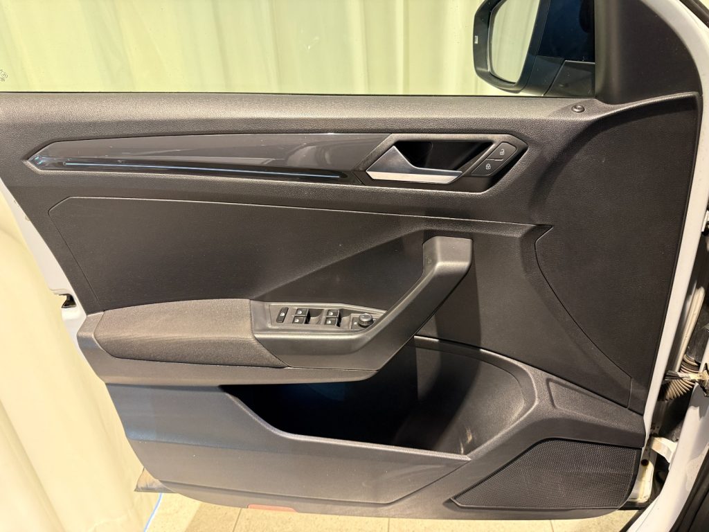 VOLKSWAGEN T-Roc 2.0 TDI 4MOTION Advanced Full LED ACC App Connect - 17