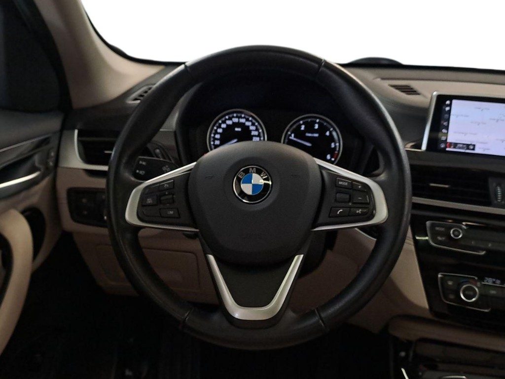 BMW X1 sDrive18d xLine Aut. + Tetto Apr. - 14