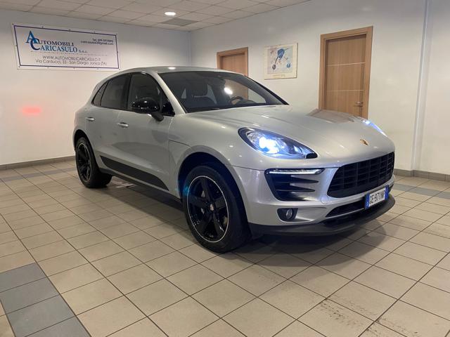 PORSCHE Macan Grigio metallizzato