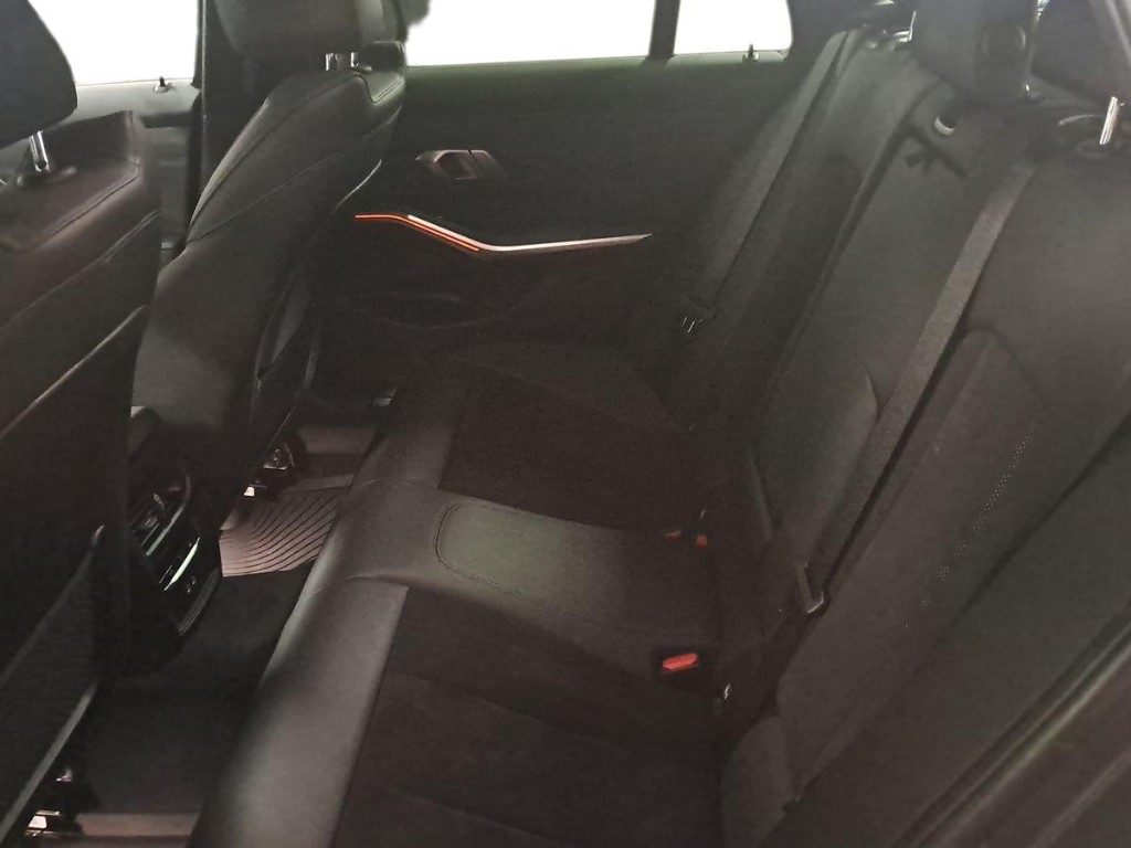 BMW 320 d 48V xDrive Touring Msport Aut. - 9