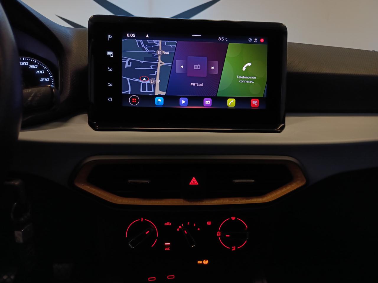 SEAT Ibiza 1.0 TGI 5 porte Style - 11