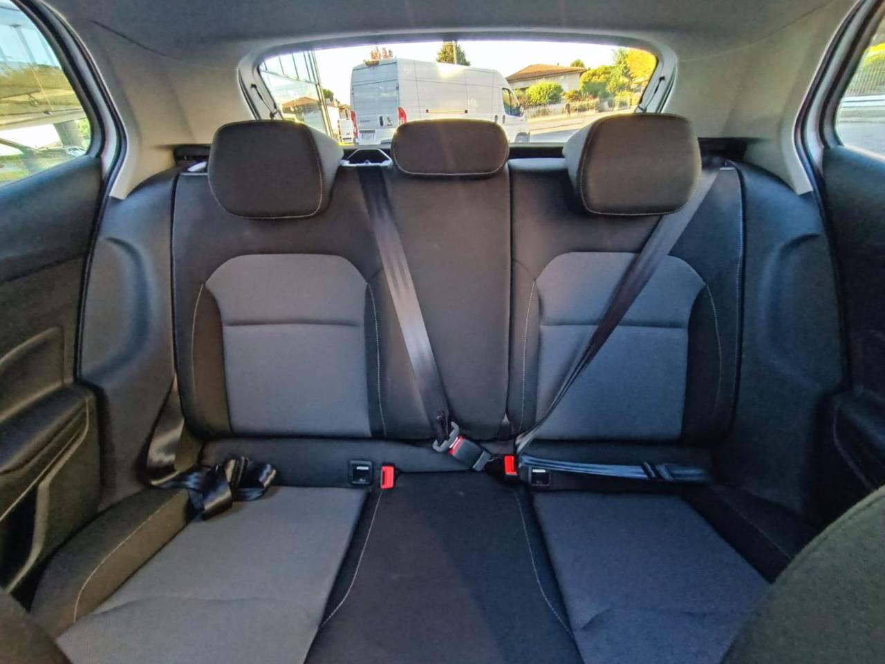 SKODA Fabia 1.0 MPI 65 CV Ambition - 26