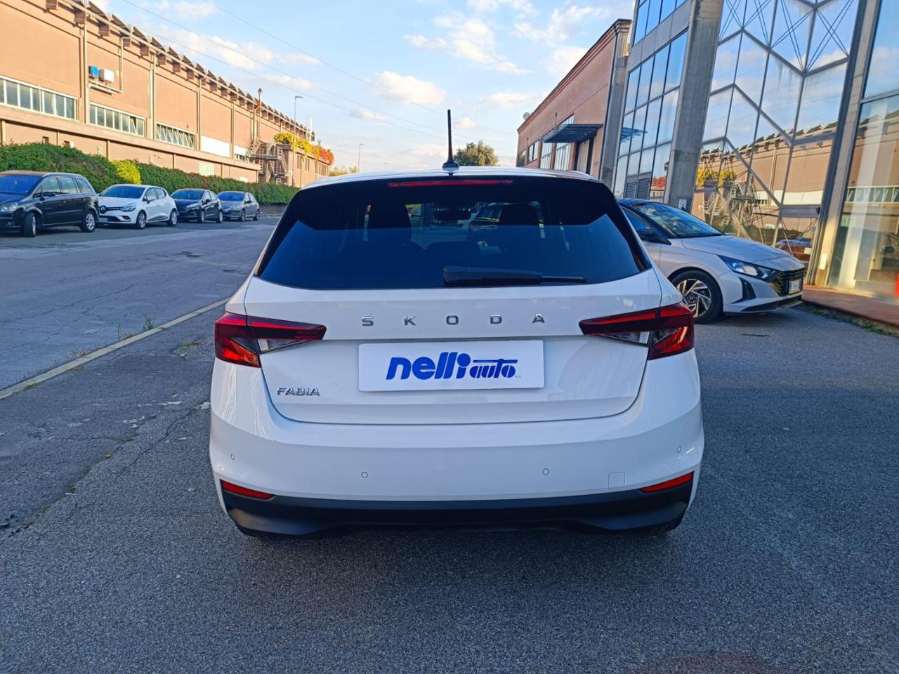 SKODA Fabia 1.0 MPI 65 CV Ambition - 6