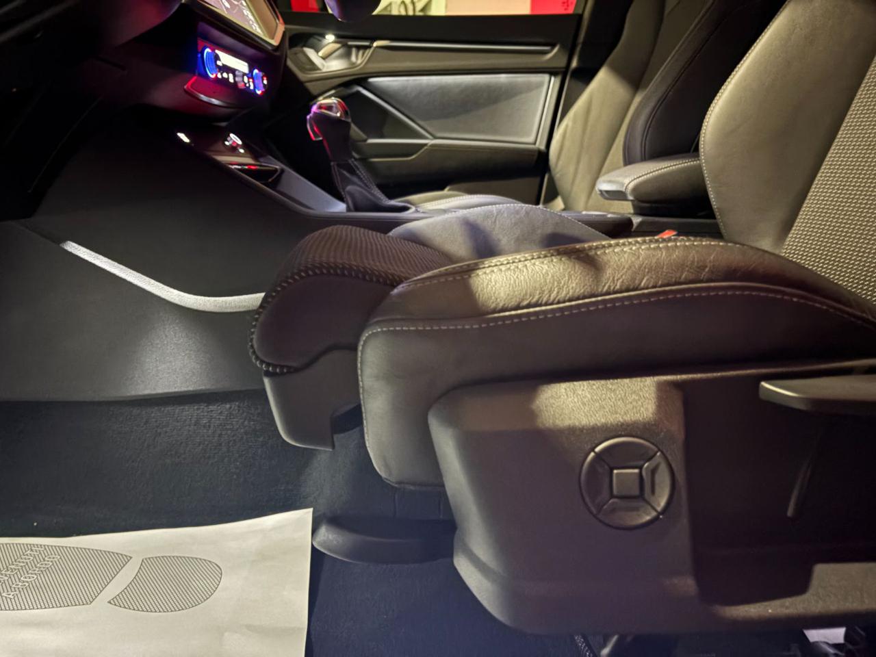 AUDI Q3 SPB Sportback 35 TDI S tronic S line edition - 37