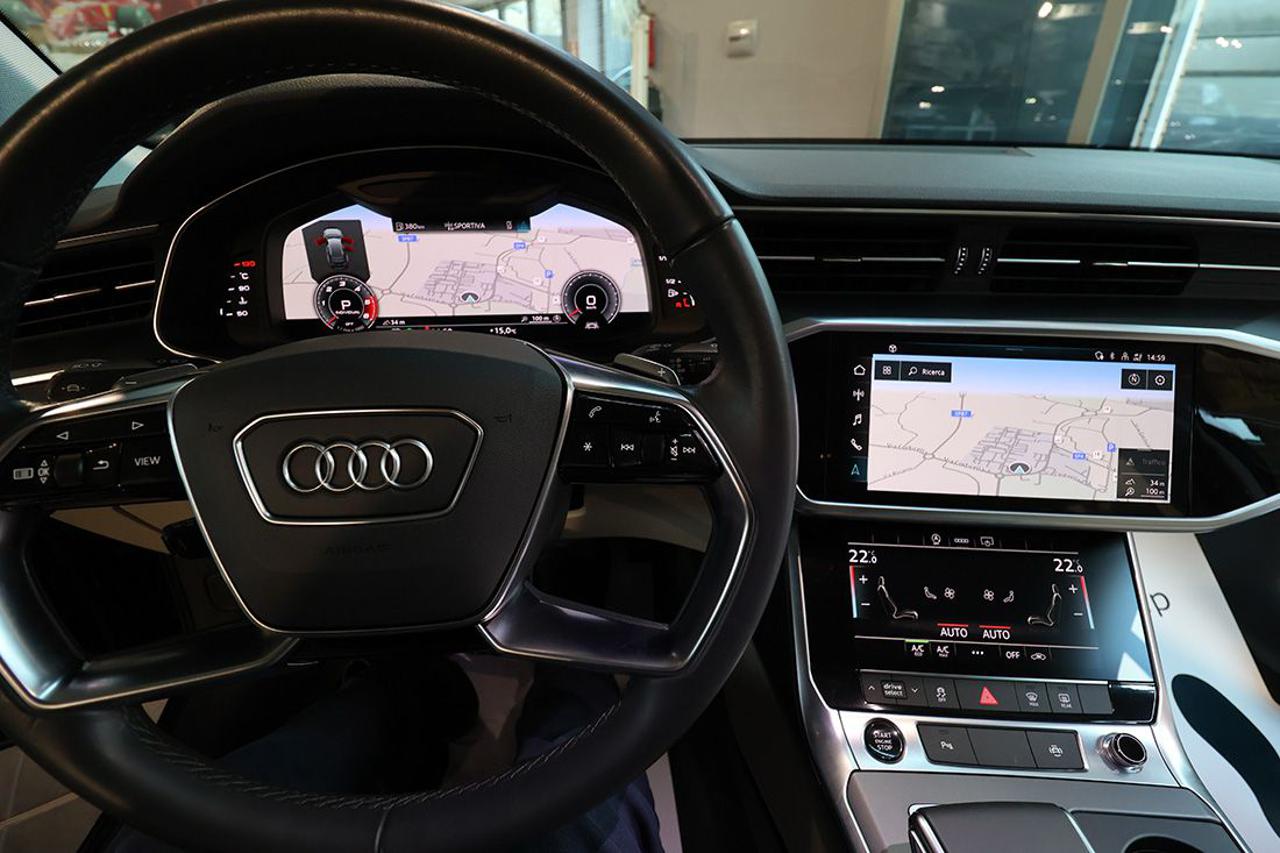 AUDI A6 40 TDI Avant Quattro ultra S-Tronic Business Plus - 33