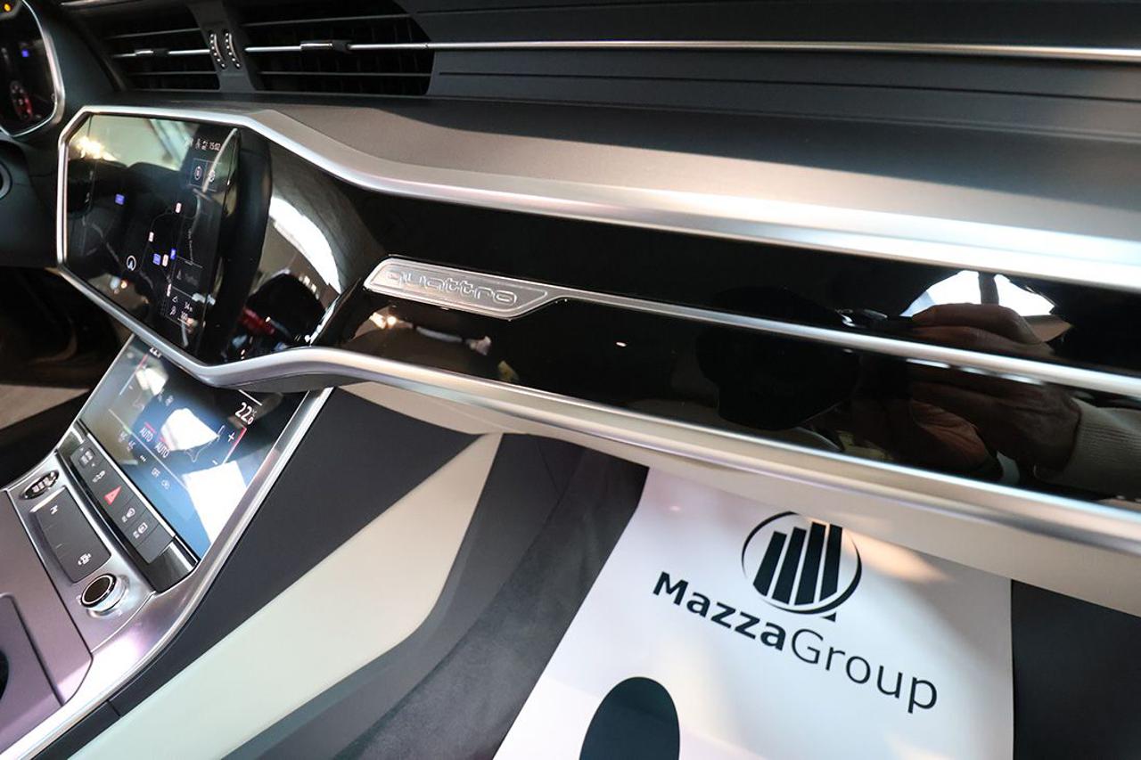 AUDI A6 40 TDI Avant Quattro ultra S-Tronic Business Plus - 36