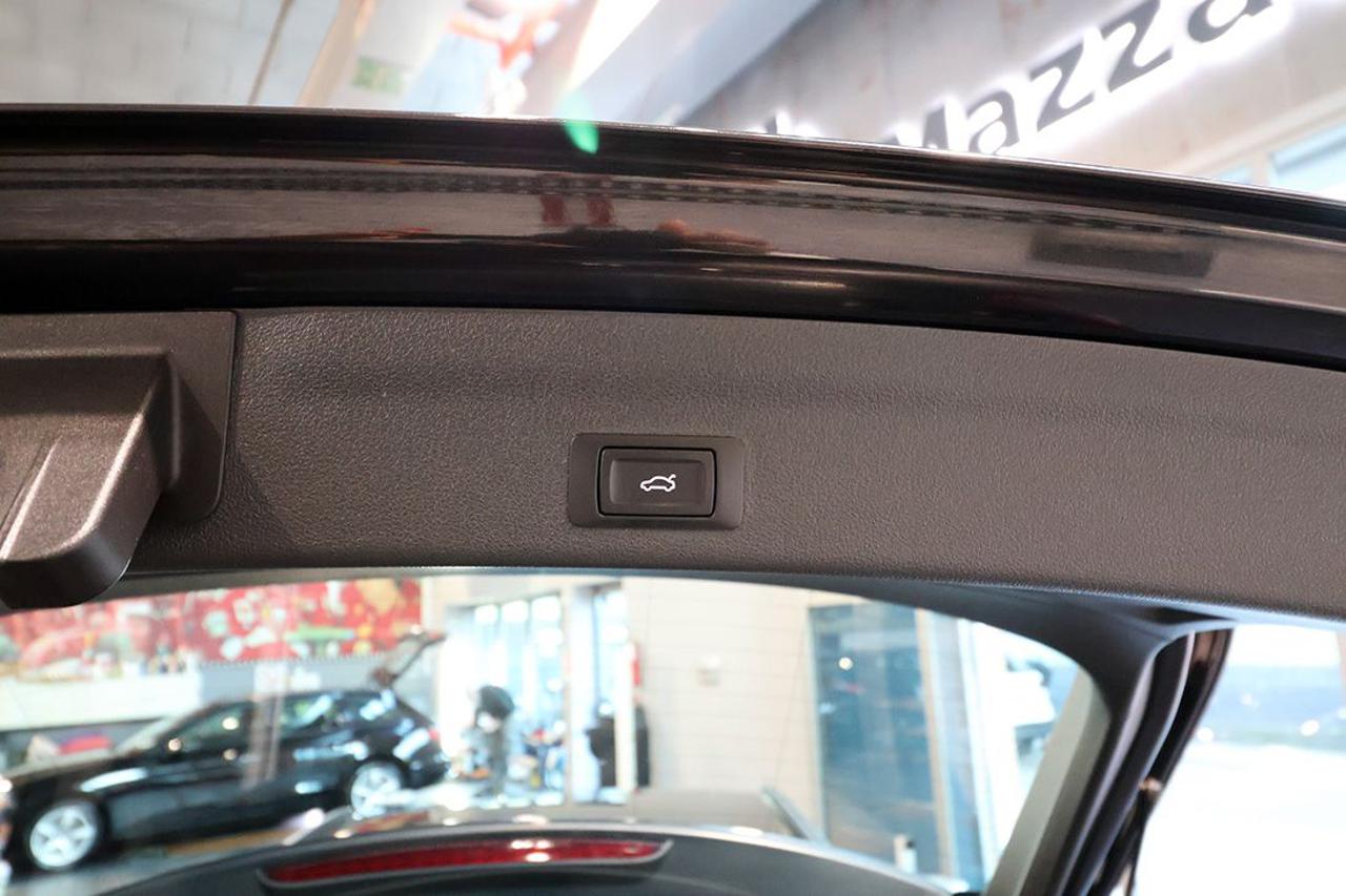 AUDI A6 40 TDI Avant Quattro ultra S-Tronic Business Plus - 13