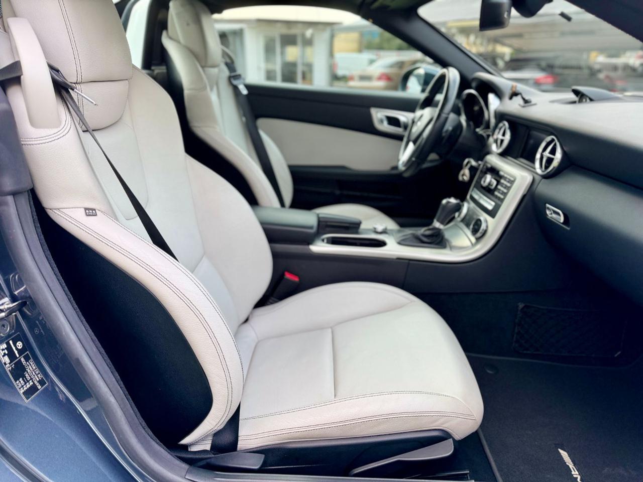 MERCEDES-BENZ SLK 250 CDI Premium AMG Tetto Panorama/Pelle/Xeno - 32