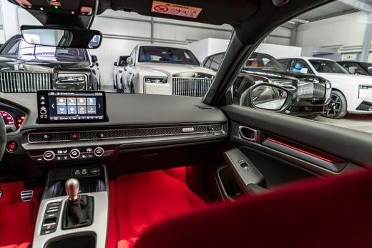 HONDA Civic 2.0 Type-R FL5 - 9