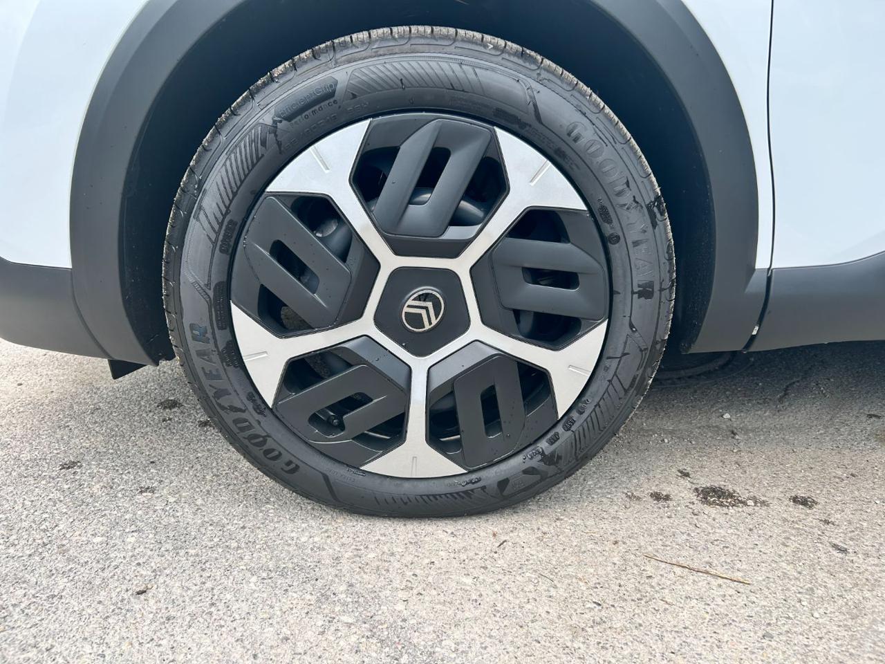 CITROEN C4 Hybrid 145 e-DCS6 Plus - 6