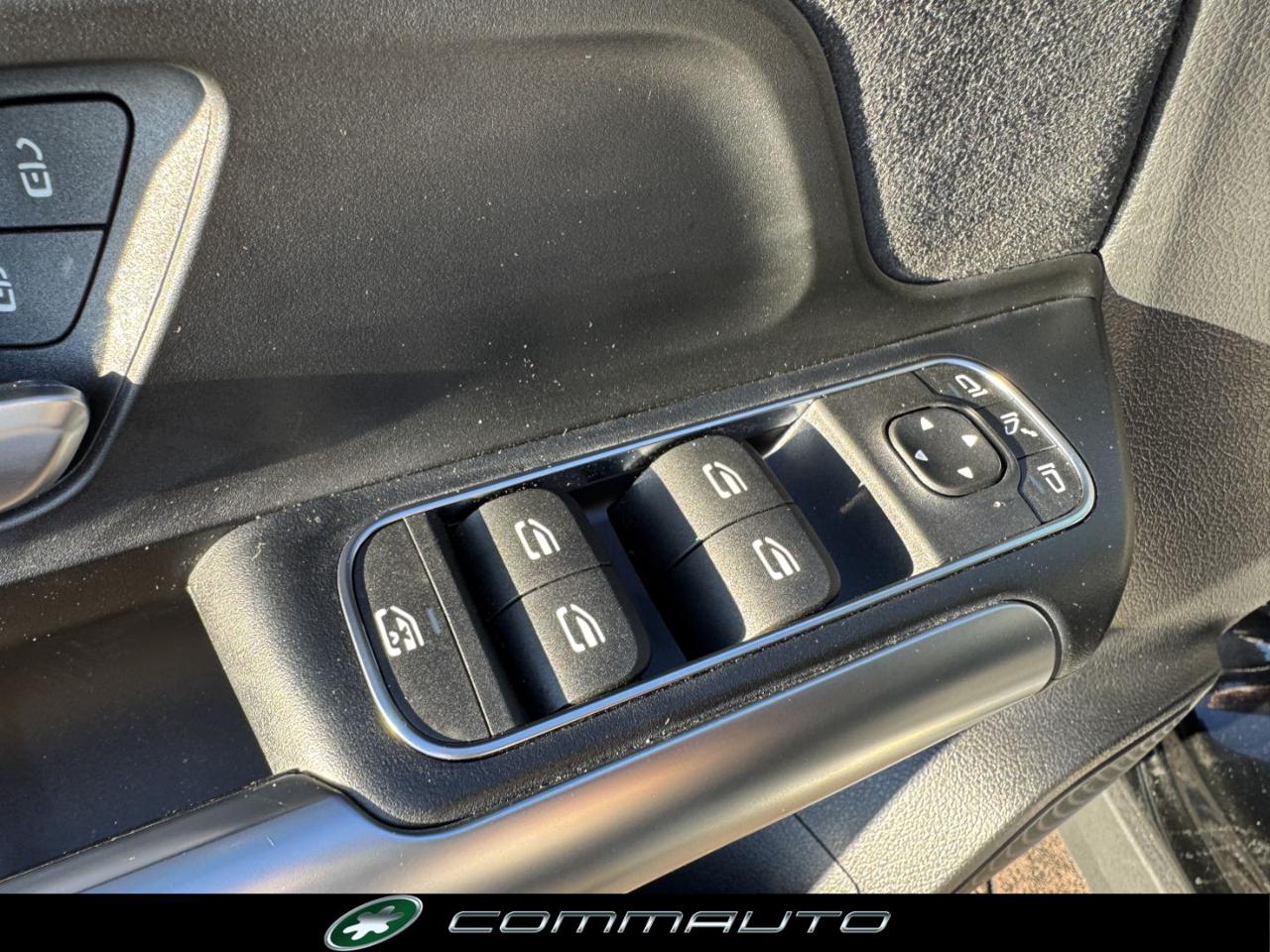 MERCEDES-BENZ GLA 200 d Automatic AMG Line Advanced Plus - 11