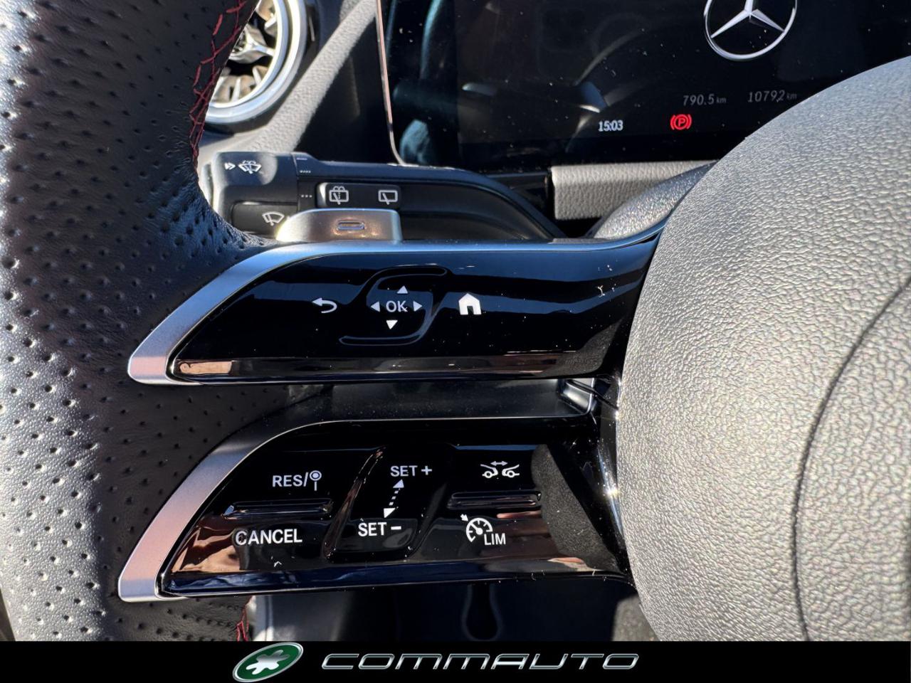 MERCEDES-BENZ GLA 200 d Automatic AMG Line Advanced Plus - 18