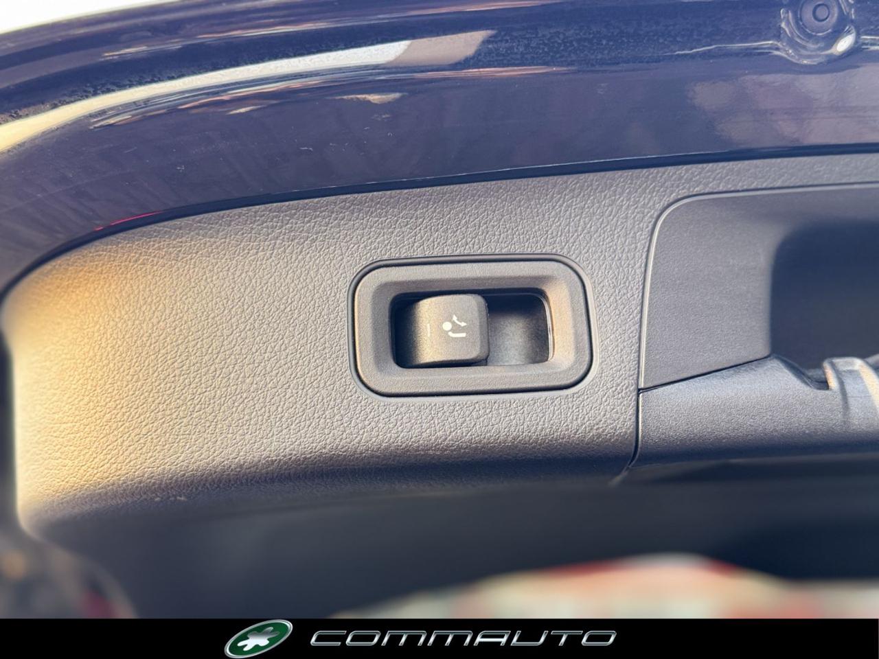 MERCEDES-BENZ GLA 200 d Automatic AMG Line Advanced Plus - 26