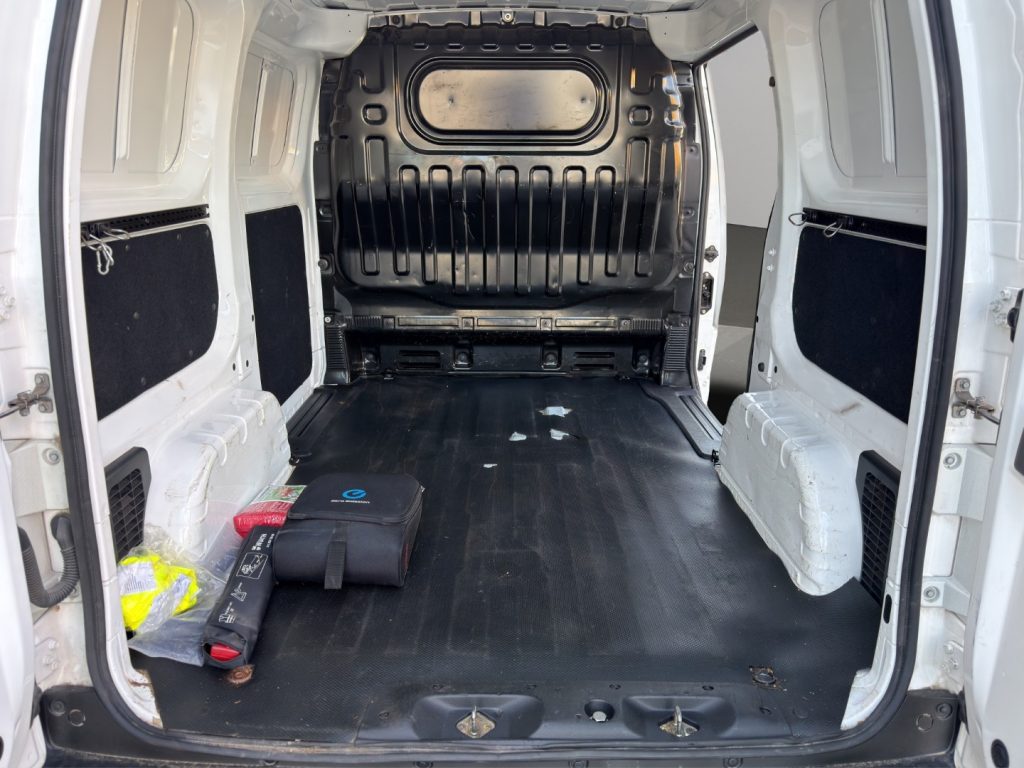 NISSAN e-NV200 EV Van - 15