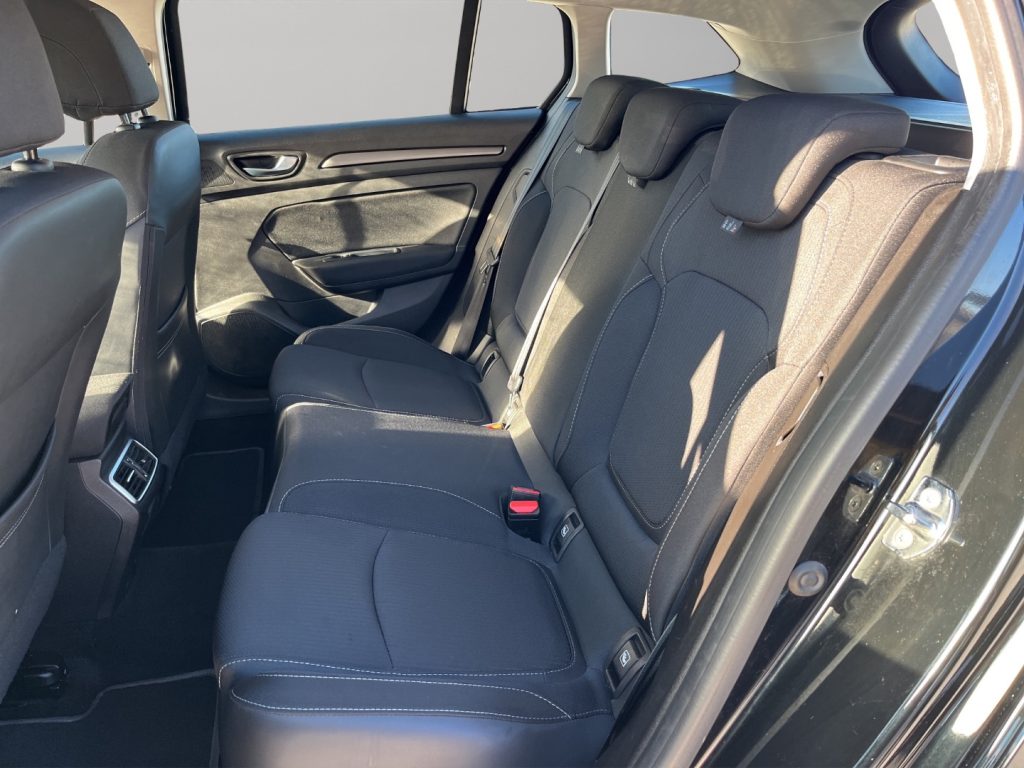 RENAULT Megane 1.5dCi EDC AUTOCARRO N1 AUTO. - 8