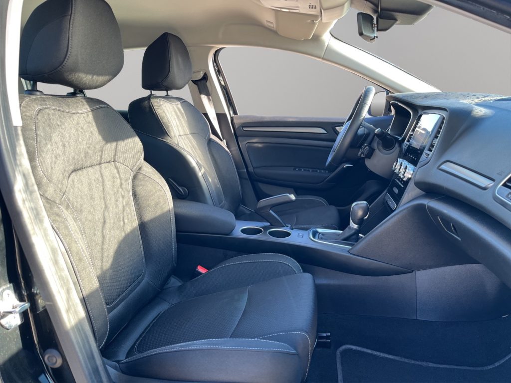 RENAULT Megane 1.5dCi EDC AUTOCARRO N1 AUTO. - 9