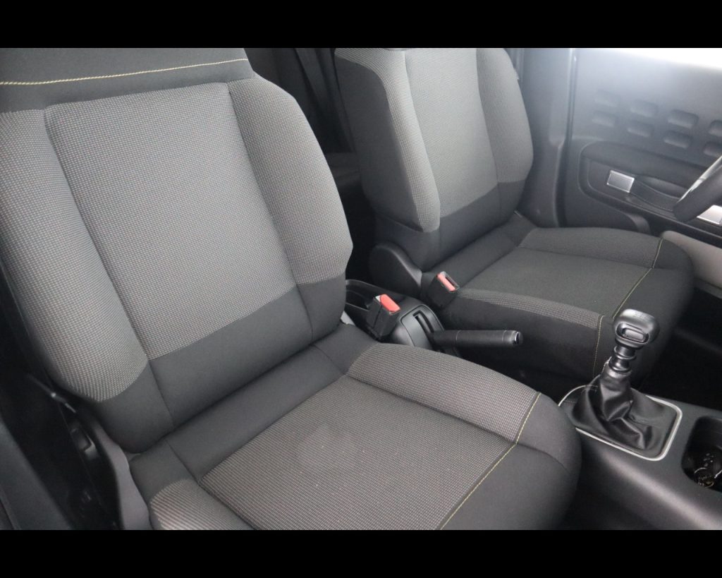 CITROEN C3 III 2017 -  1.2 puretech Max s&s 110cv - 17