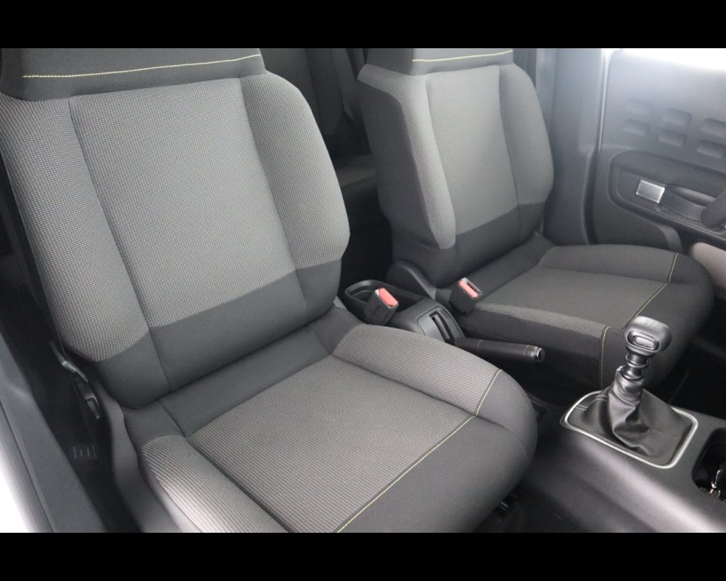 CITROEN C3 III 2017 -  1.2 puretech Max s&s 110cv - 17