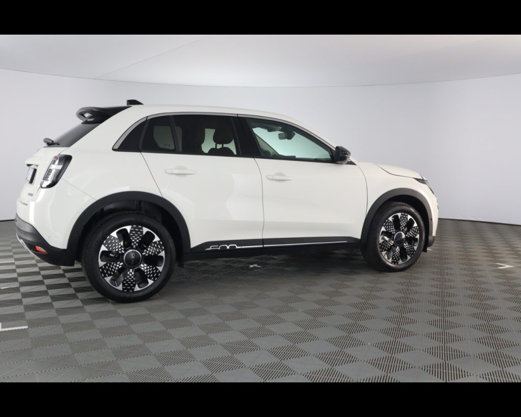 FIAT 600 1.2 hybrid La Prima 110cv auto - 7