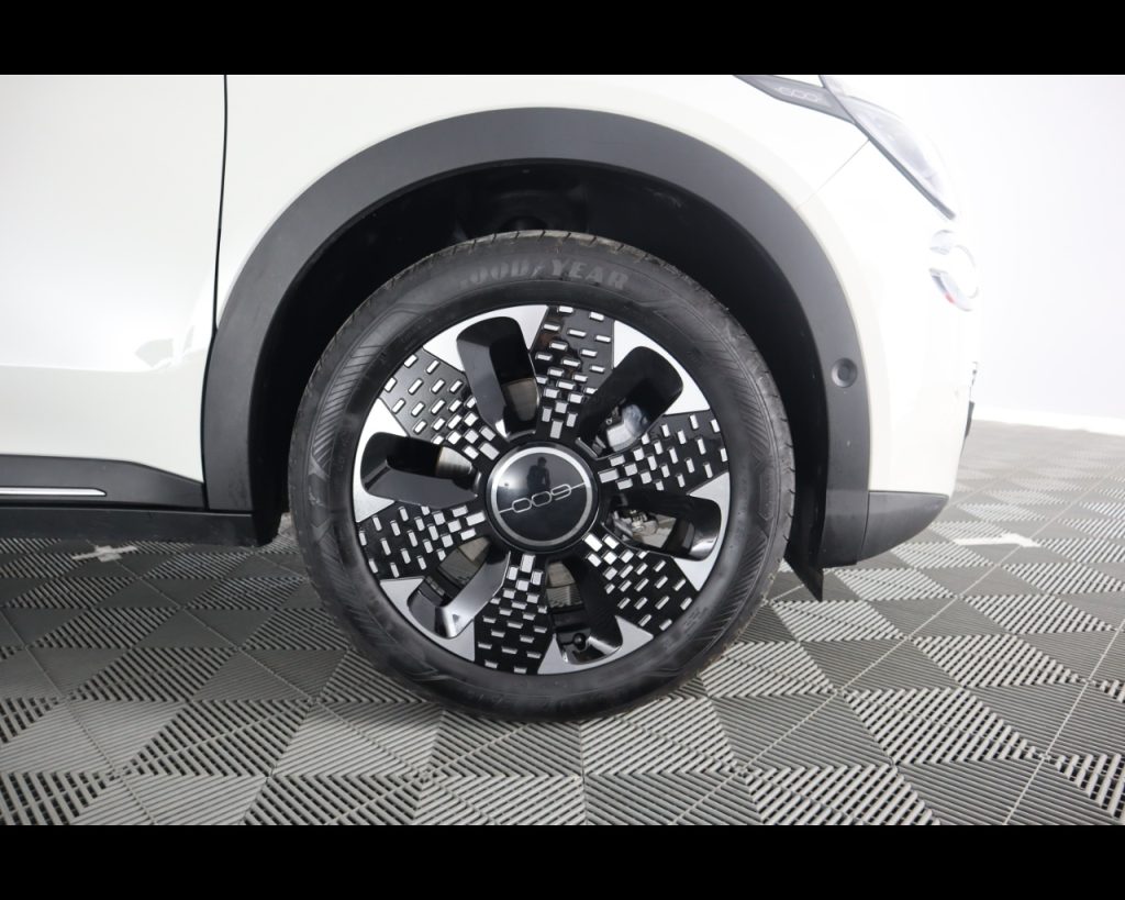 FIAT 600 1.2 hybrid La Prima 110cv auto - 20