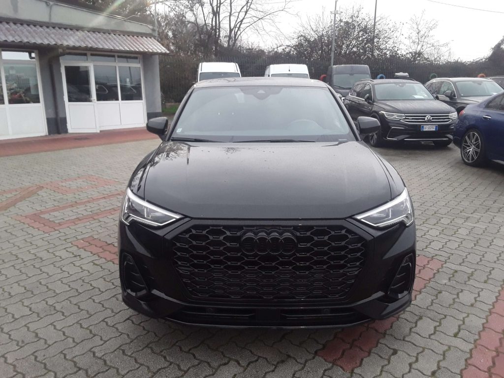 AUDI Q3 Sportback 35 2.0 tdi S line edition s-tronic - 2