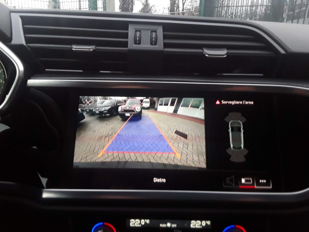 AUDI Q3 Sportback 35 2.0 tdi S line edition s-tronic - 12