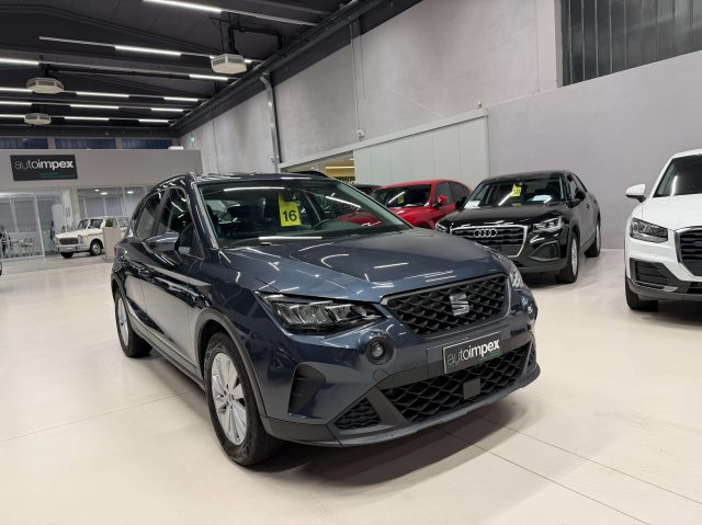 SEAT Arona Grau metallisiert