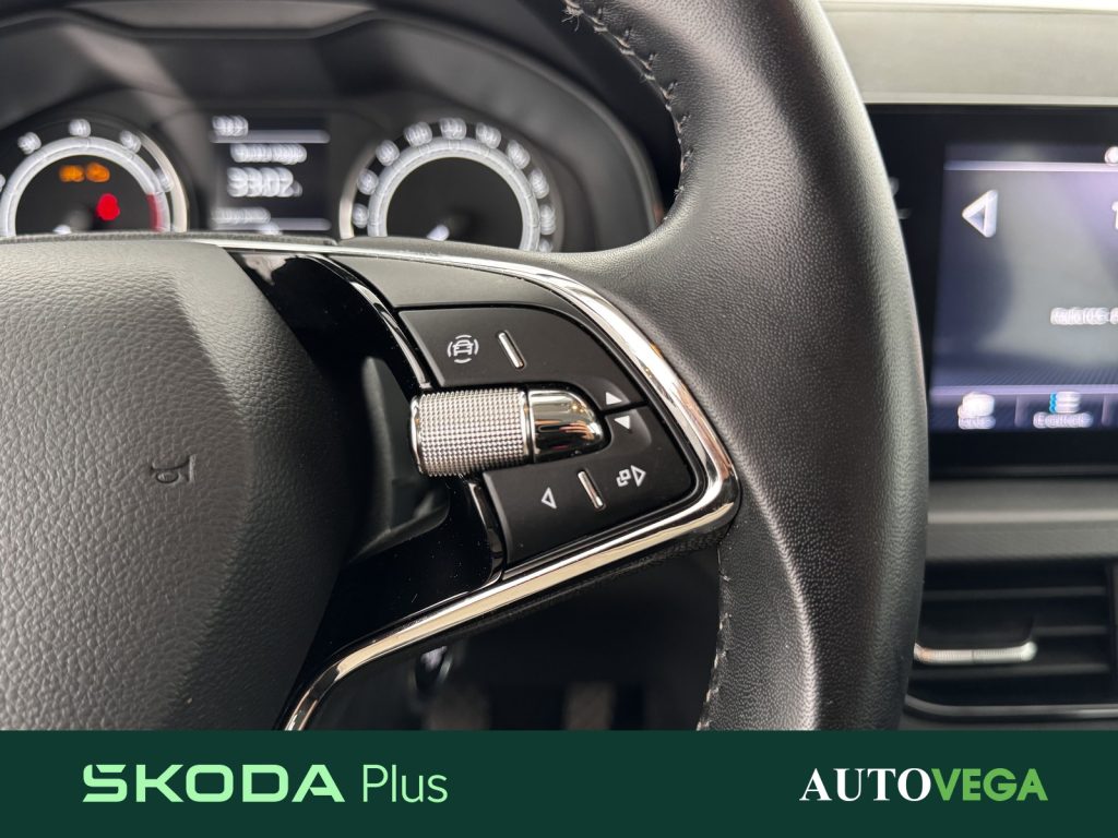 SKODA Kamiq 1.0 tsi ambition 110cv - 19