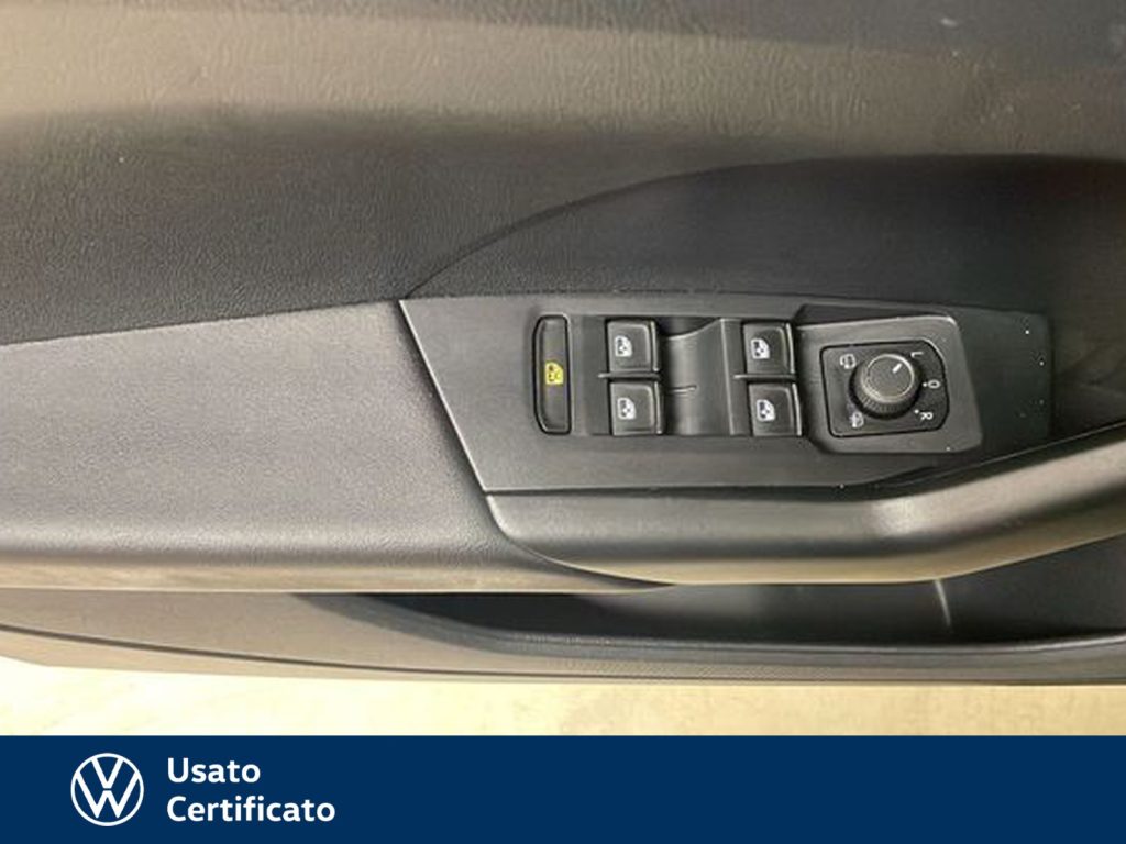 VOLKSWAGEN T-Cross 1.0 tsi advanced 110cv - 16