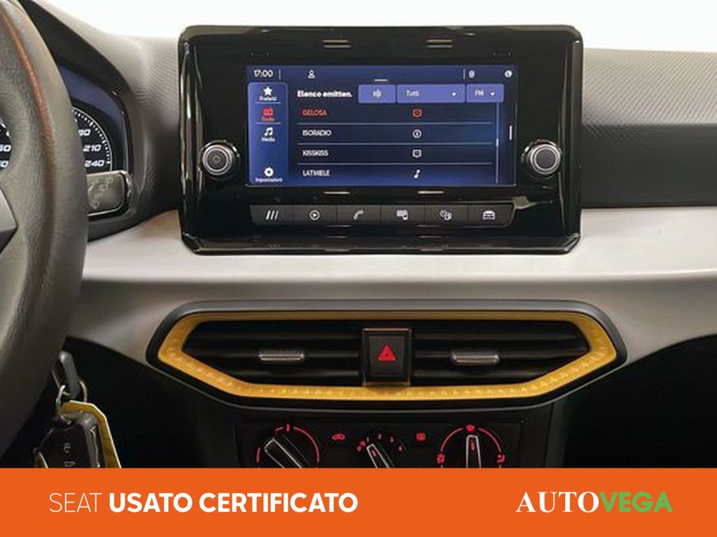 SEAT Arona 1.0 ecotsi style 110cv - 10