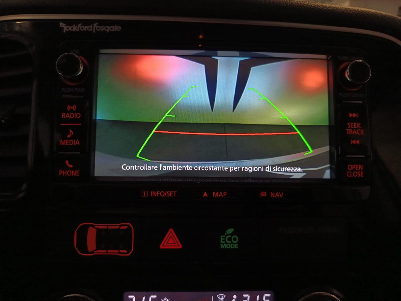 MITSUBISHI Outlander 2.2 DI-D 4WD Instyle Automatico - 15