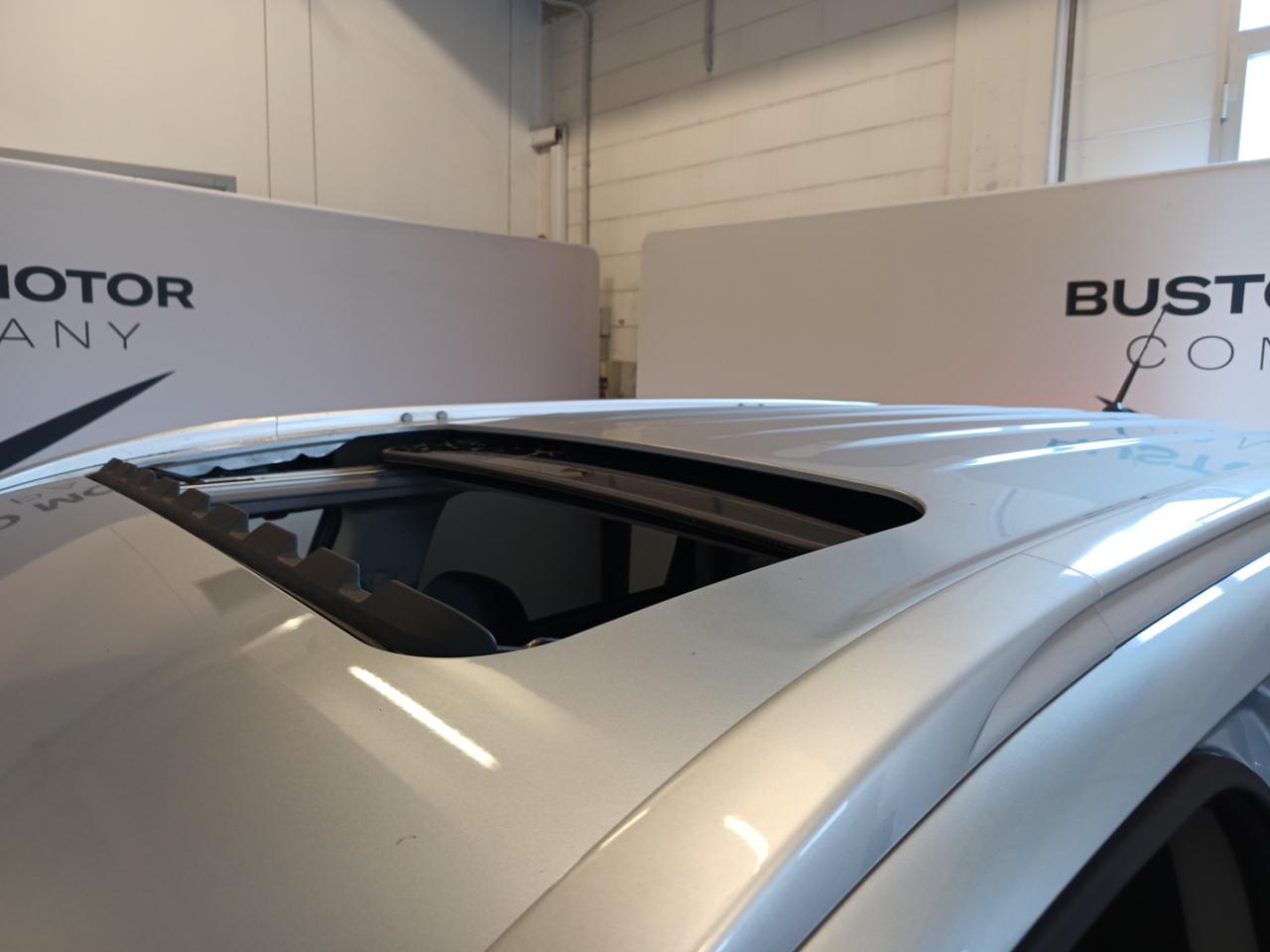 MITSUBISHI Outlander 2.2 DI-D 4WD Instyle Automatico - 16